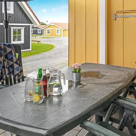 Dom wakacyjny Awesome In With Sauna *